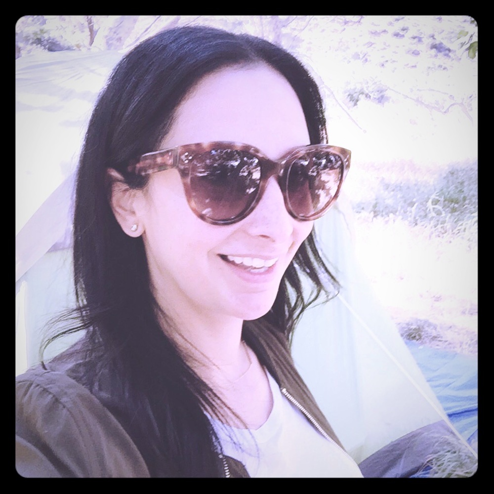 Meet your Posher, Marcela